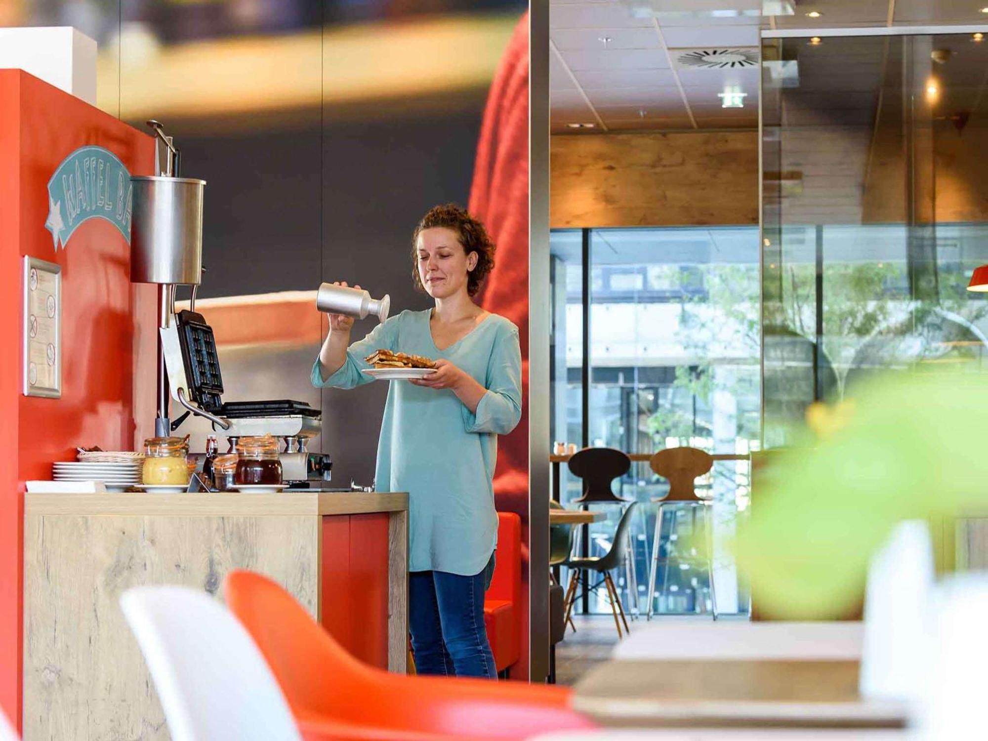 Ibis Wien Hauptbahnhof Ngoại thất bức ảnh